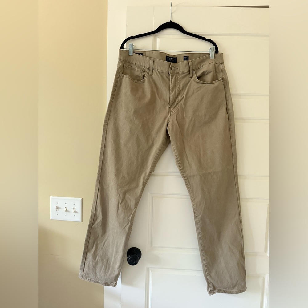 Lucky Brand 1 2 1 Slim Straight Pants Khaki size 36/32. VGUC